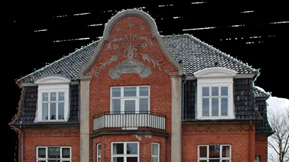 Lokaler i stor, smuk herskabsvilla - centralt i Hillerød Lokaler i stor, smuk herskabsvilla - centralt i Hillerød