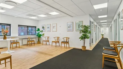 Momsfrit /klinikfællesskab Momsfrit /klinikfællesskab