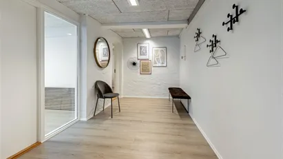 Momsfrit kliniklokale til 3.550 kr. Momsfrit kliniklokale til 3.550 kr.
