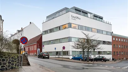 Klinikplads til 3.300 kr. Klinikplads til 3.300 kr.
